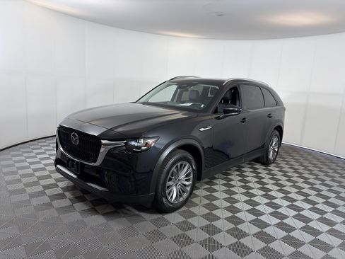 Used 2025 MAZDA CX-90 3.3 Turbo w/ Preferred Package AWD/4WD image 2