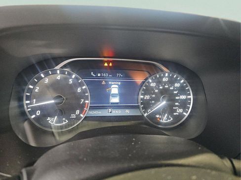 Used 2025 Nissan Frontier SV RWD image 5