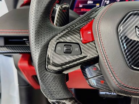 Used 2021 Chevrolet Corvette Stingray Premium Cpe w/ Z51 Performance Package RWD image 13