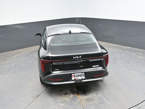 Used 2025 Kia K4 FWD image 28