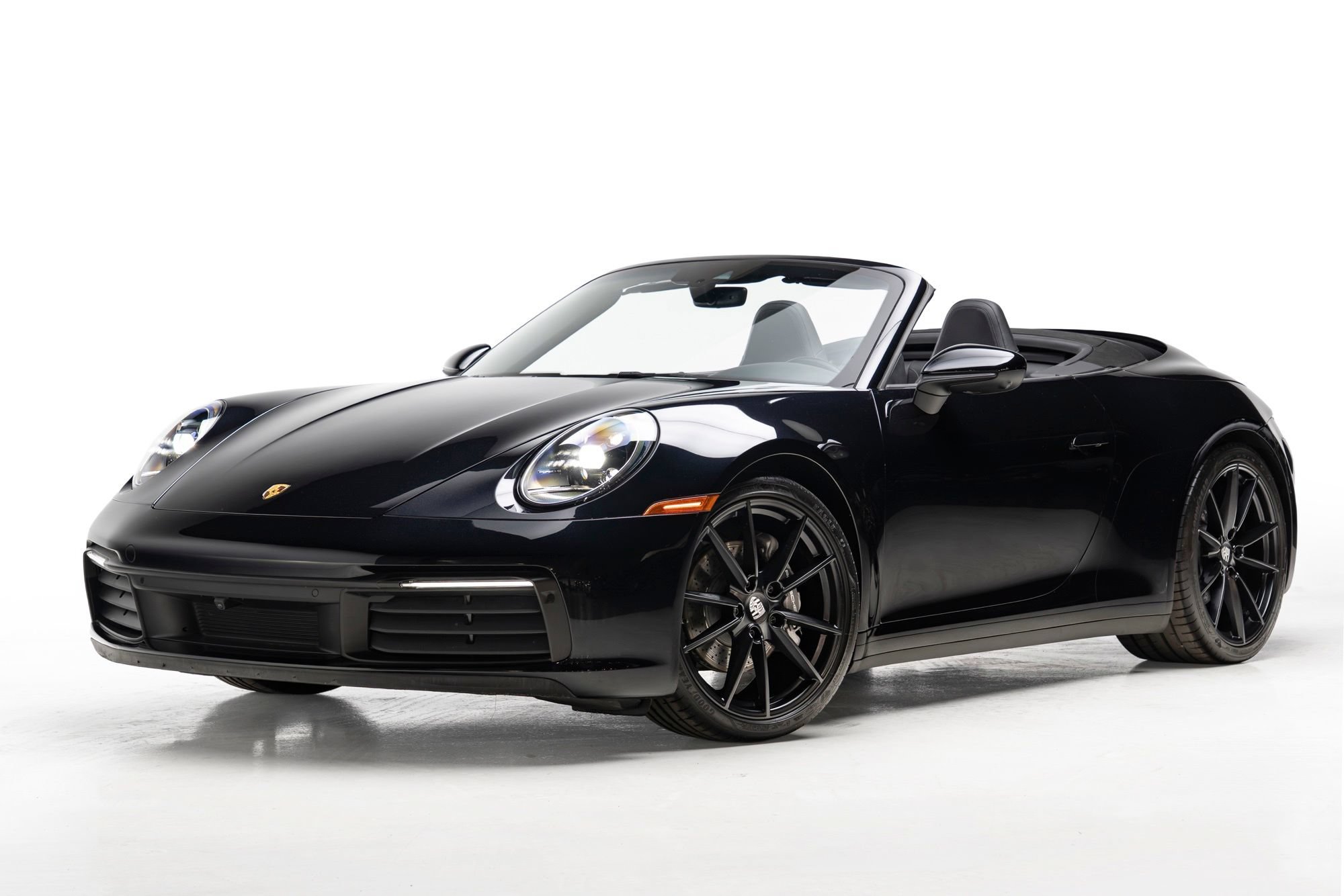 Used 2021 Porsche 911 Carrera image 4