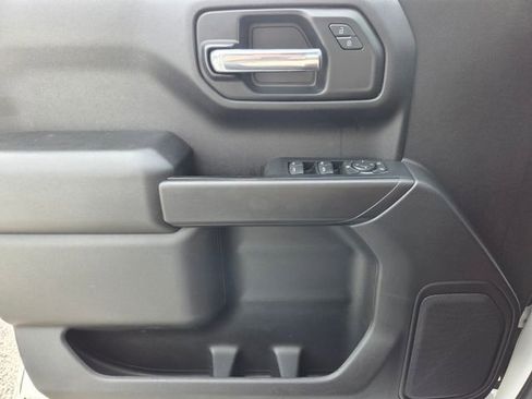 Used 2020 Chevrolet Silverado 1500 Custom w/ Custom Max Trailering Package image 20