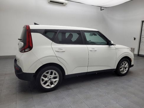 Used 2021 Kia Soul S FWD image 10