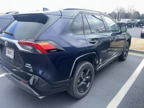 Used 2020 Toyota RAV4 XSE w/ XSE Grade Weather Package image 4