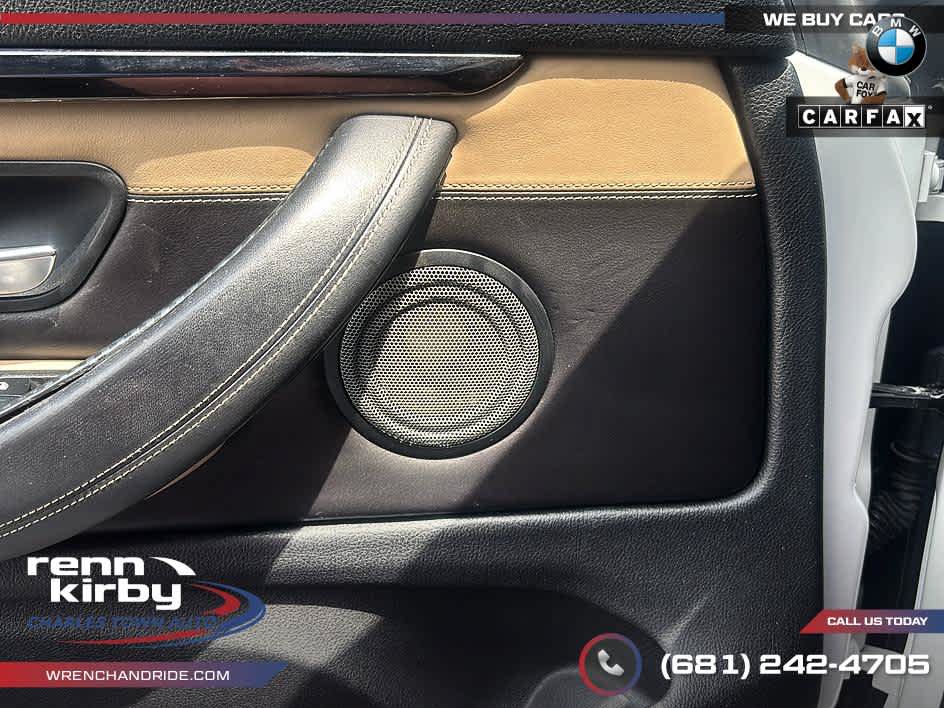 Used 2016 BMW M4 Convertible RWD image 41