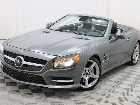 Used 2013 Mercedes-Benz SL 550 image 7