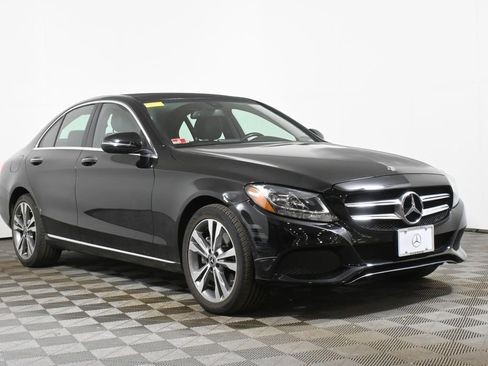 Used 2018 Mercedes-Benz C 300 4MATIC Sedan image 9