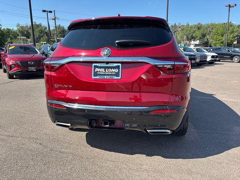 Used 2020 Buick Enclave Essence w/ Sound and Sites Package AWD/4WD image 21
