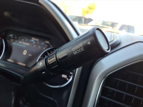 Used 2020 Ford F250 Lariat w/ Lariat Ultimate Package image 29