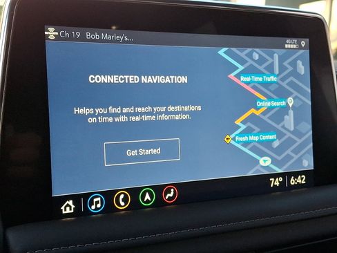 Certified 2021 GMC Yukon SLT w/ SLT Luxury Plus Package AWD/4WD image 19