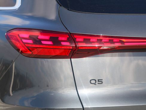 New 2025 Audi Q5 Premium image 10