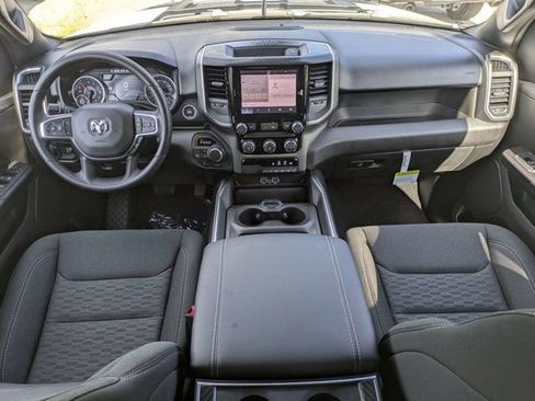 New 2026 RAM 1500 Express AWD/4WD image 15