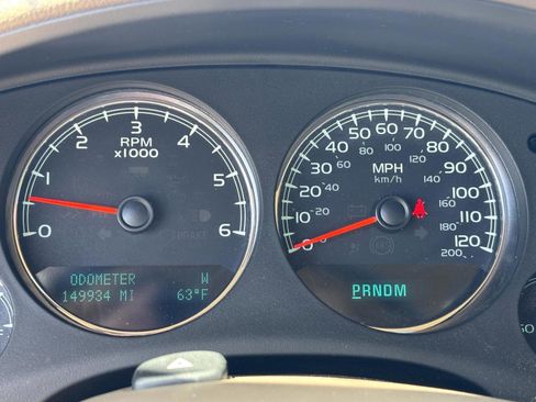 Used 2013 Chevrolet Tahoe LTZ image 28