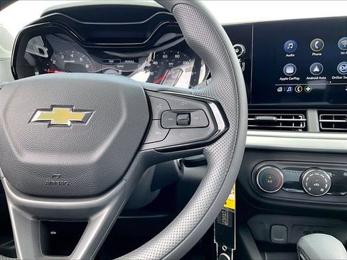 New 2026 Chevrolet Trax LS FWD image 19