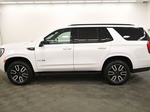 Used 2022 GMC Yukon AT4 image 4