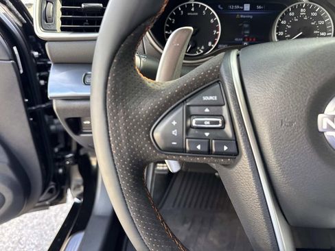 Used 2023 Nissan Maxima SR w/ Sport Mat Group image 23