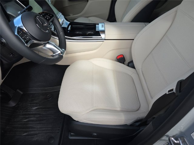 New 2026 Mercedes-Benz GLC 300 4MATIC image 21