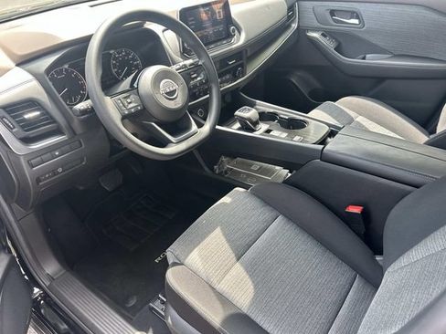 Used 2023 Nissan Rogue SV FWD image 14