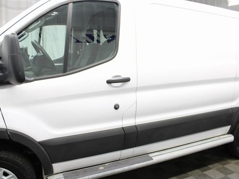 Used 2023 Ford Transit 250 Low Roof w/ Exterior Upgrade Package image 34
