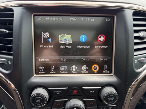 Used 2017 Jeep Grand Cherokee Summit w/ Platinum Series Group AWD/4WD image 26
