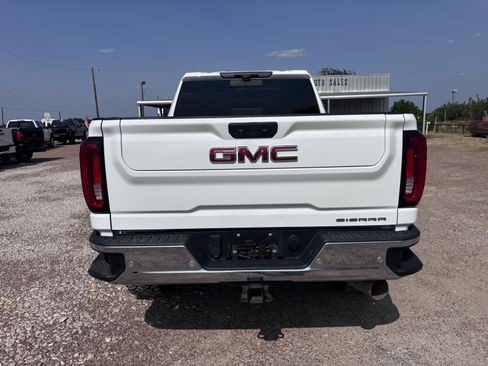 Used 2020 GMC Sierra 2500 SLT AWD/4WD image 4
