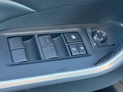 Used 2024 Toyota RAV4 LE AWD/4WD image 13