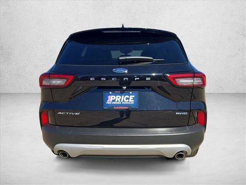 Used 2025 Ford Escape Active AWD/4WD image 6