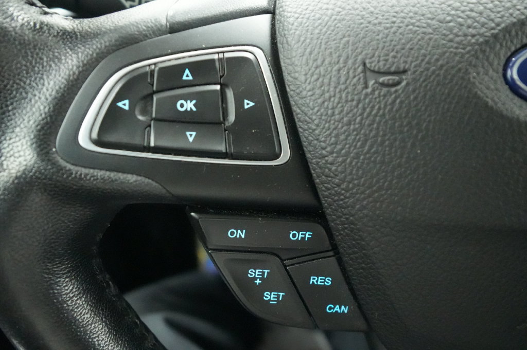 Used 2018 Ford Escape SEL AWD/4WD image 32
