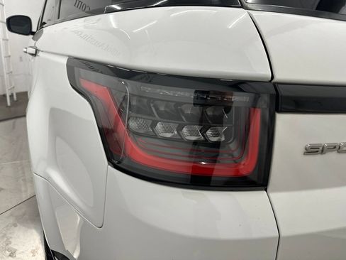 Used 2022 Land Rover Range Rover Sport HSE Silver Edition AWD/4WD image 11