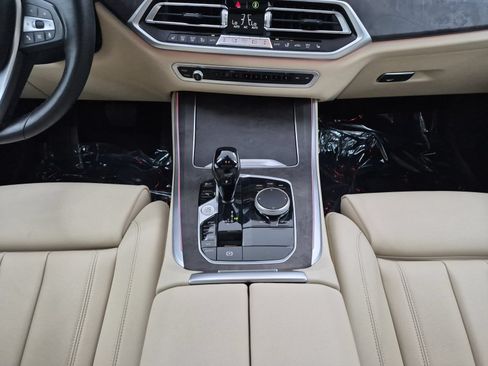 Used 2022 BMW X5 xDrive40i AWD/4WD image 13