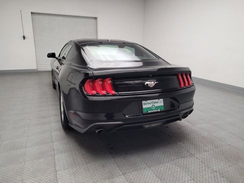 Used 2019 Ford Mustang Coupe image 6