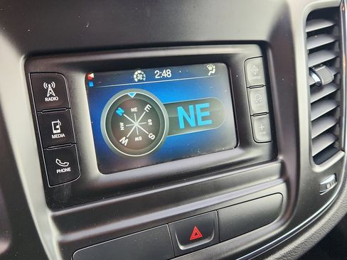 Used 2015 Chrysler 200 S AWD/4WD image 24