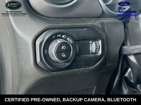 Used 2023 Jeep Gladiator Sport image 10