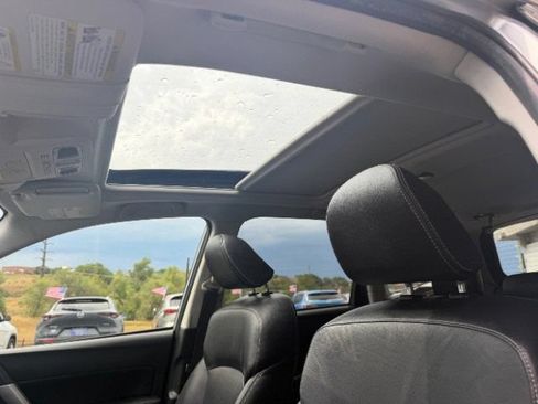 Used 2015 Subaru Forester 2.5i Limited AWD/4WD image 19