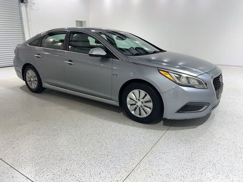 Used 2016 Hyundai Sonata SE image 7