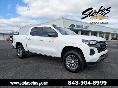 Used 2024 Chevrolet Colorado LT w/ LT Convenience Package image 1