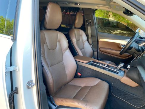 Used 2019 Volvo XC90 T5 Momentum AWD/4WD image 51