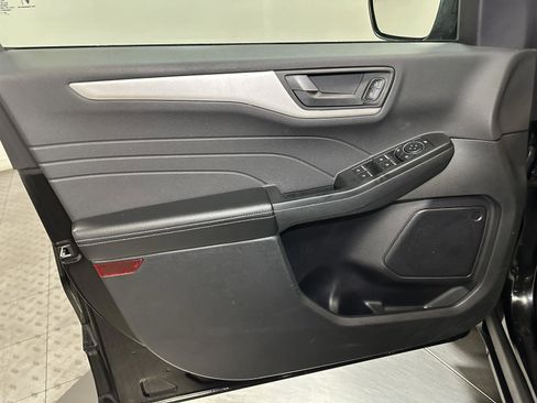 Used 2022 Ford Escape SE w/ Convenience Package image 20