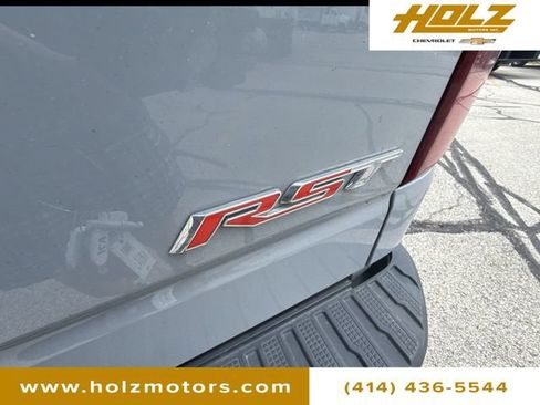 Used 2024 Chevrolet Silverado 1500 RST AWD/4WD image 30