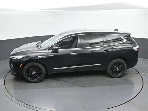 Used 2023 Buick Enclave Essence w/ Experience Buick Package AWD/4WD image 37