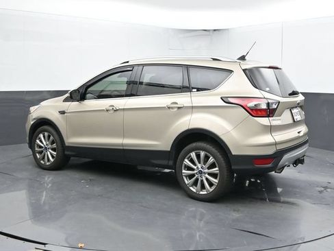 Used 2018 Ford Escape Titanium AWD/4WD image 8