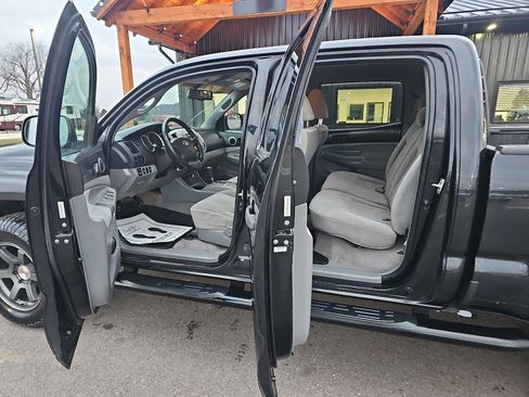 Used 2009 Toyota Tacoma 4x4 Double Cab image 7