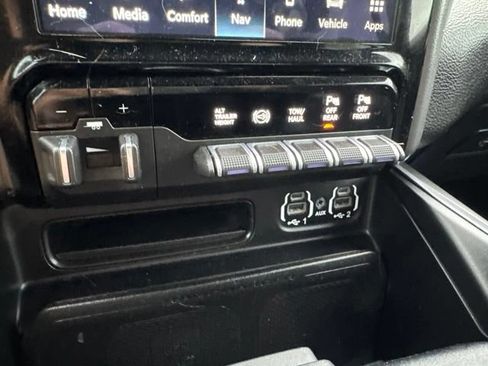 Used 2022 RAM 2500 Laramie AWD/4WD image 20