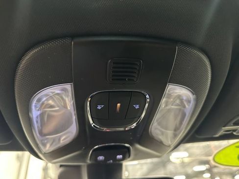 Used 2025 Jeep Compass Limited w/ High Altitude Package AWD/4WD image 16