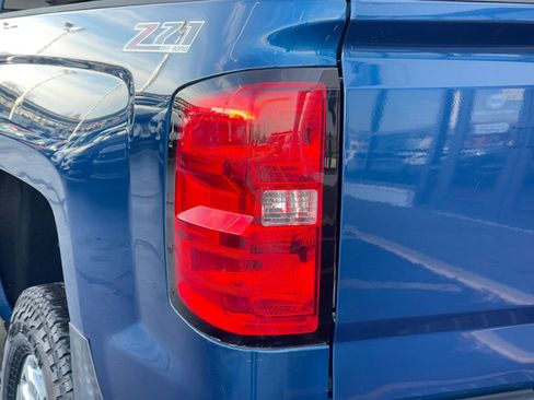 Used 2017 Chevrolet Silverado 2500 LTZ w/ LTZ Plus Package image 34