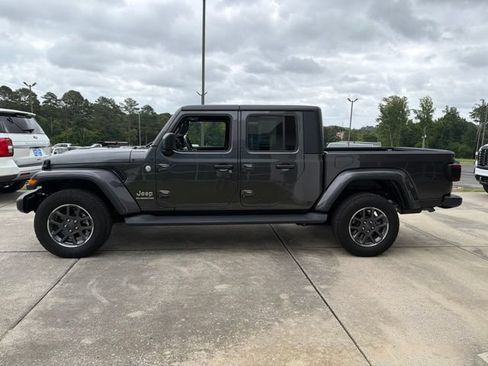 Used 2021 Jeep Gladiator Overland w/ Popular Equipment Package AWD/4WD image 4