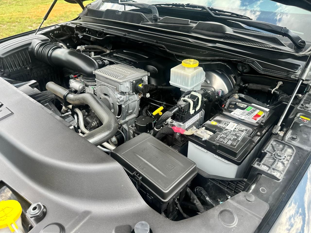 Used 2023 RAM 1500 Laramie AWD/4WD image 53