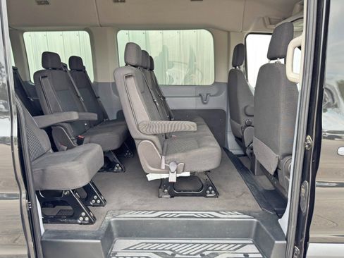 Used 2015 Ford Transit 350 XLT image 34