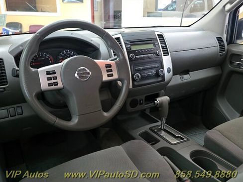 Used 2014 Nissan Frontier S image 11
