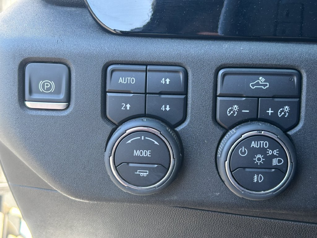 Used 2023 Chevrolet Silverado 1500 RST AWD/4WD image 24